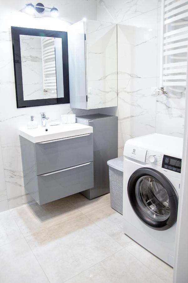 קולובז'ג Al-Dom Apartamenty Apartament Przyjazny Na Wyspie Solnej מראה חיצוני תמונה